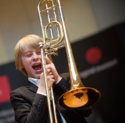 Musikalisch mit Gleichgesinnten wetteifern