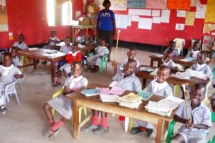 Förderverein Afridunga dankt den Kaufmännischen Schulen