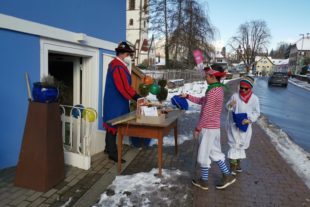 2021-2-17-NO-privat-Narrenzunft-Übergabe Fasent-Tüte