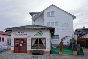 2021-2-22-ZE-UH-hpw-Leni Kuber-Verkauf Schützen und Eckwaldblick-DSC03766 (3)