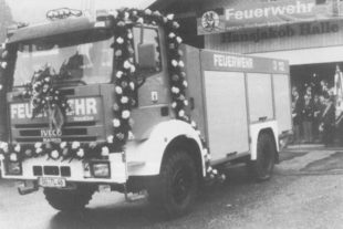 18-NO-1996-FFW-90J-Fahrzeug