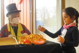 2021-3-24-BI-privat-10 Jahre Fliegerkiste-Zaubern 2