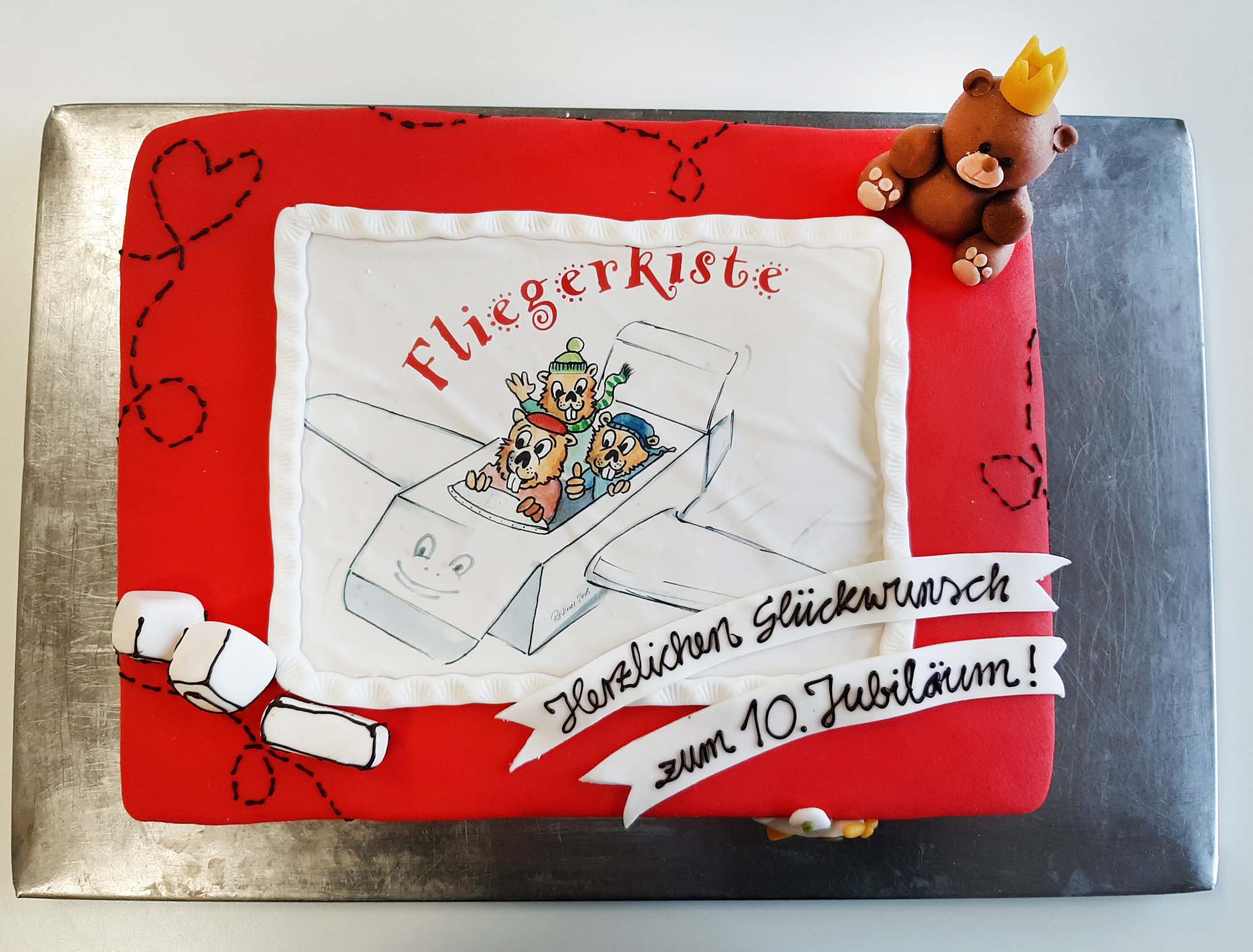 2021-3-24-BI-privat-Fliegerkiste-Geburtstagstorte