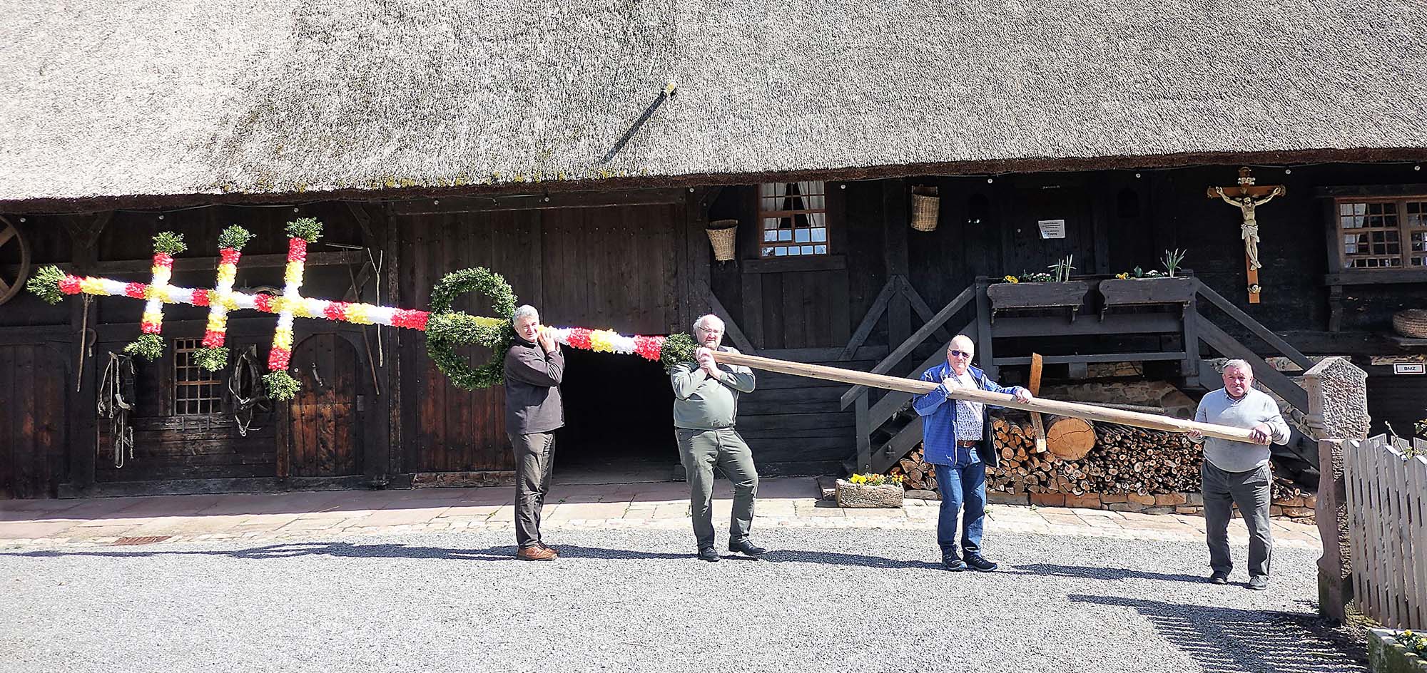 2021-3-30-ZE-Uh-hps-Fürstenberger Hof Palmen-DSC03869 (2)