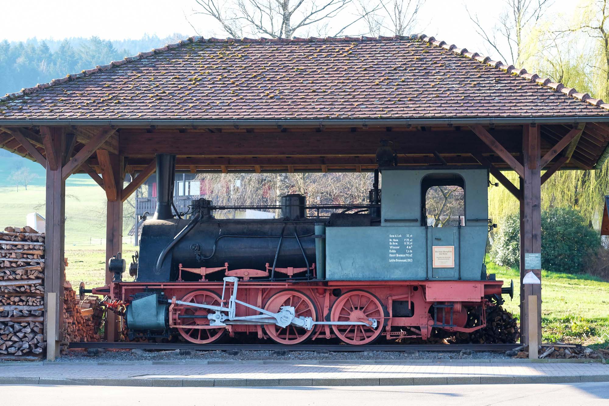 2021-4-1-ZE-UH-vo- Dampflok DSCF5680color_