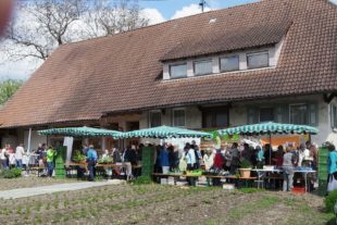 2021-4-12-ZE-UE-sp-BUND-Pflanzentausch auf dem Reberhof