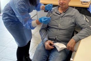 2021-4-26-ZE-UH-hpw-AAM-Corona-IMG_7826-1