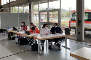 2021-5-10-Harmersbachtal-Florian Lehmann- Helfer werden geimpft-IMG_9080