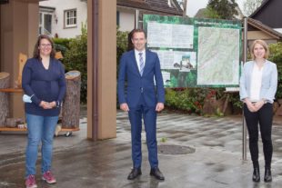 2021-5-21-OH-kal-Touristinfo neue Leitung- zzzvkIMG_4630b