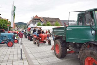 2019-7-3-BI-Unimog-und-Schleppertreffen-2019-2019-7-7-Fots-Veranstalter-Titelbild-1-1800x1203