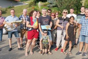 2021-7-28-NO-Oliver Vollmer-Trachtenkapelle-2021-07-23 Storch stellen David Kimmig