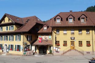 2021-7-7-OH-Unternehmen-Bären Außenansicht