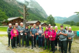 2021-8-11-NO-DAV-Karwendel-Wanderwoche-die Gruppe an der Engalm