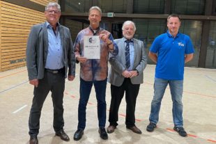 2021-8-13-UH-hpw-FVU_Ehrenmitglied