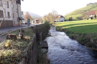 2021-8-18-OH-Regierungspräsidium-Stützwand_Oberharmersbach