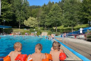 2021-8-23-BI-Marius Isenmann-DLRG-Schwimmkurs2_Foto