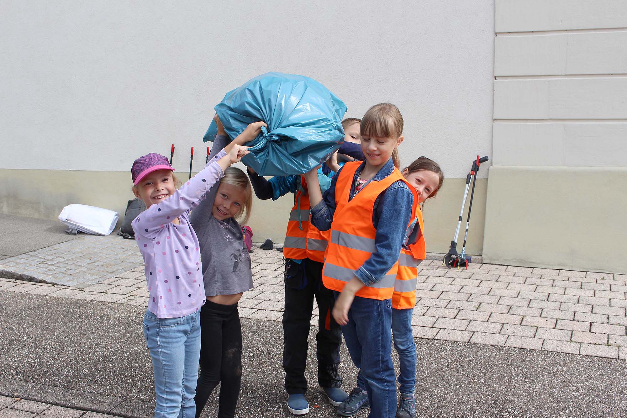 2021-8-25-BI-Tourist-Info-Biberstarke Müllaktion-IMG_3011