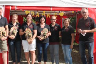 2021-8-4-ZE-UH-Verein-Eckwaldhexen-IMG_8770_Ehrung 22 Jahre