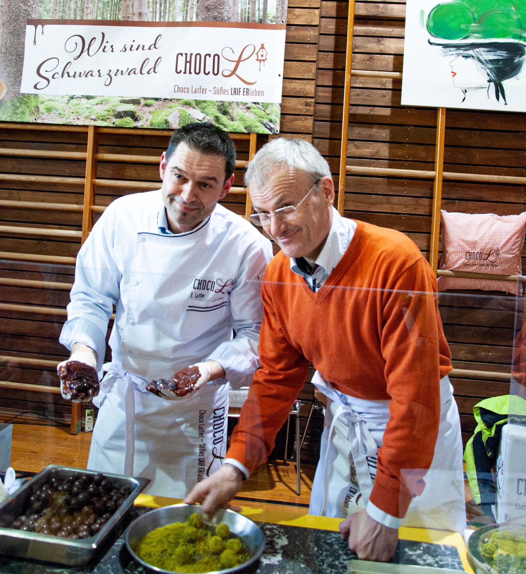 2021-8-6-NO-privat-Nachruf Peter Schell-obstbrennertag_kugel-rollen_0132