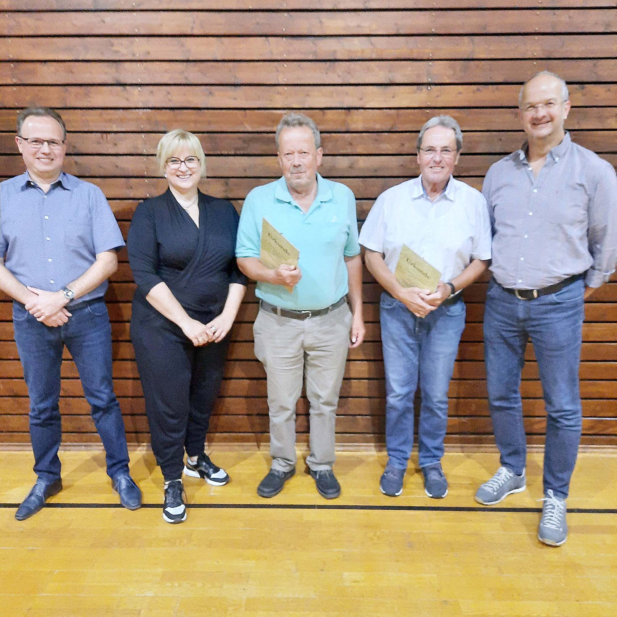 2021-9-27-NO-Verein-Trachtenkapelle-TKN Ehrung 55 Jahre Klaus Hubert