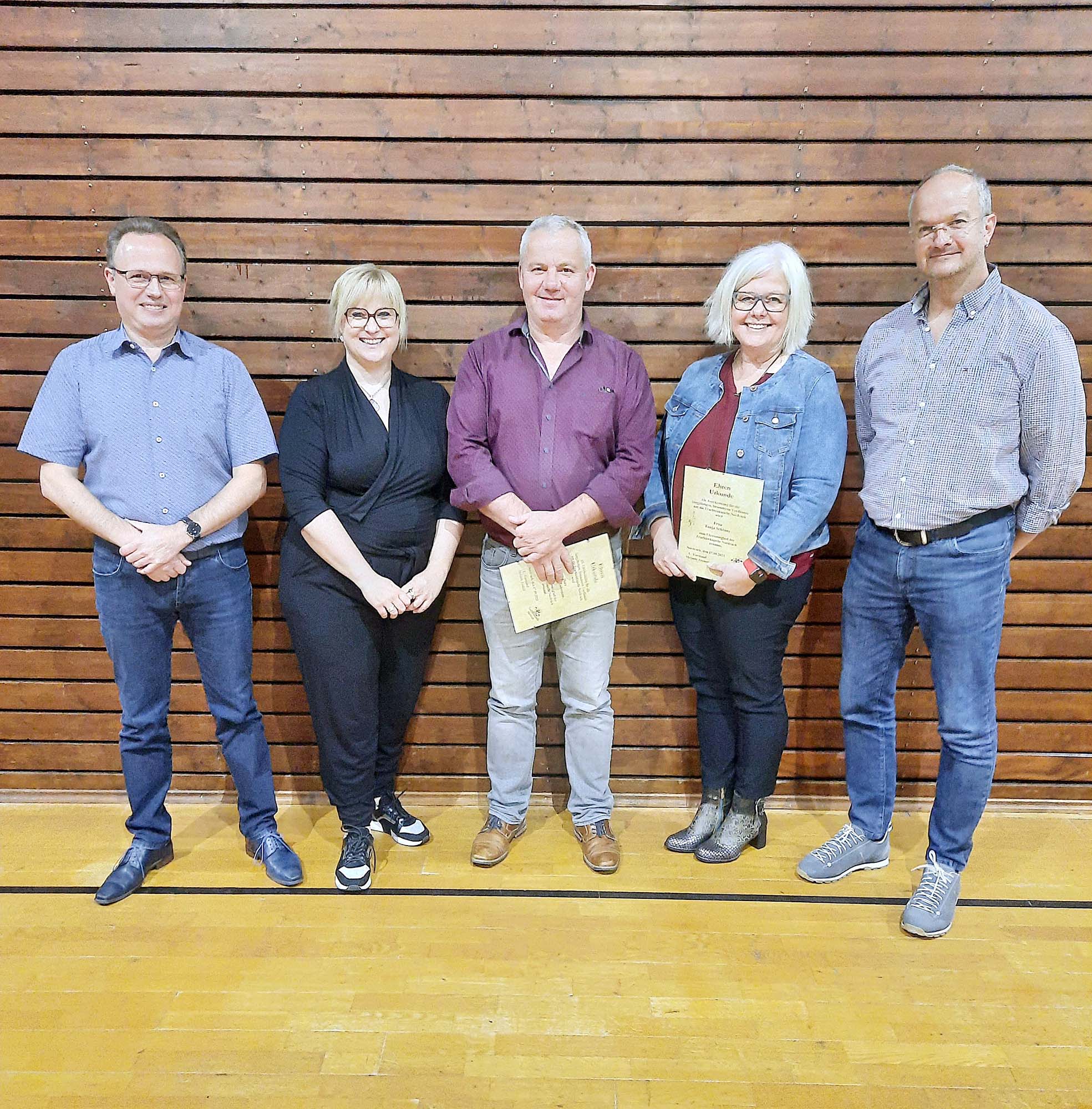 2021-9-27-NO-Verein-Trachtenkapelle-TKN Ernennung Ehrenmitglieder