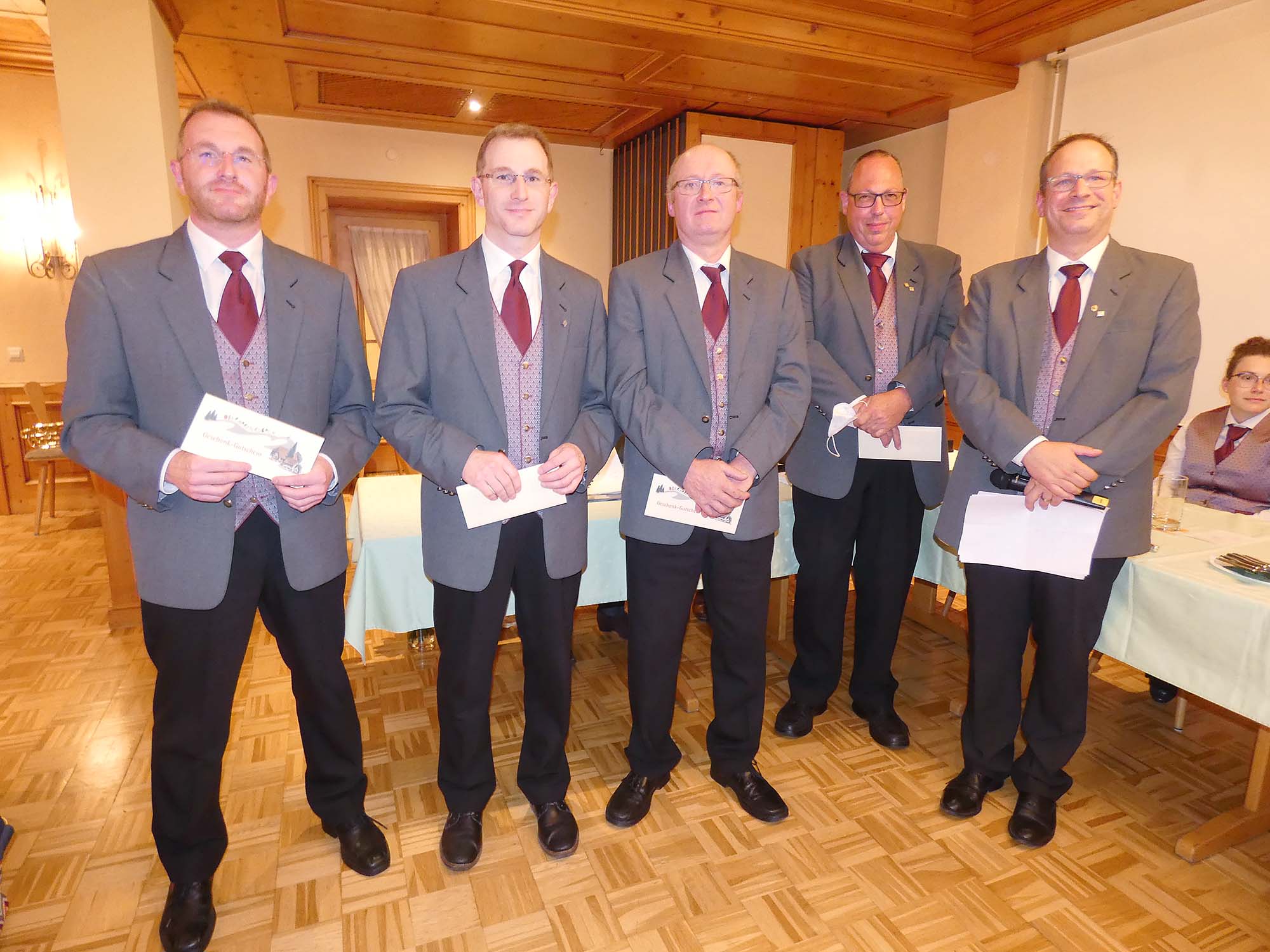 2021-9-27-OH-bia-Miliz- und Trachtenkapelle-u-SP Ehrung 35 Jahre Friedrich und Michael Schneider, Thomas Lehmann, Manfred Breig, Michael Gutmann