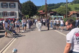 2021-9-8-BI-PB-bsch-DJK-Hochzeit-Julia Beck beim Torschuß