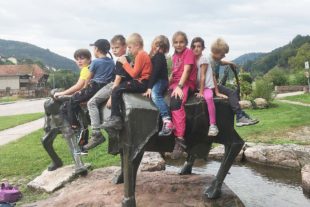 2021-10-11-NO-bia-Ferienbetreuung Kuh Jutta Decker