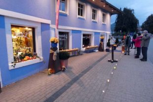 2021-10-15-NO-Touristen-Info-u-Beleuchtung 1