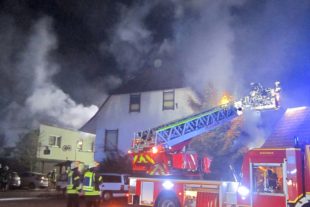 2021-10-20-BI-Katharina Boni-Gebäudebrand-FFW-IMG_3442