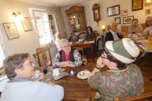 2021-10-25-NO-Gemeinde- Elfriede Moospfaffmonat-u-große Runde