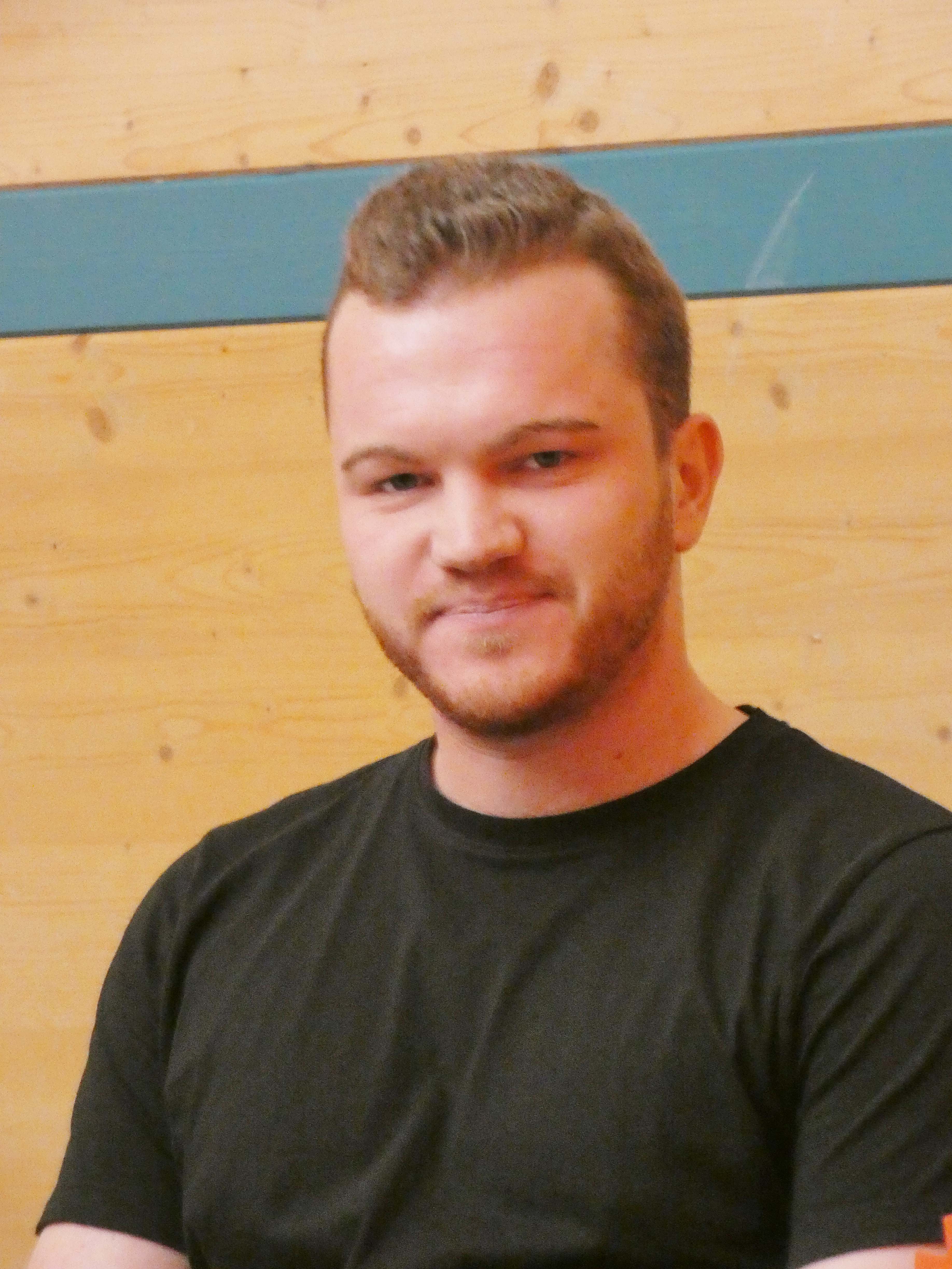 2021-10-27-ZE-UH-TVU-Mitgliederversammlung-Marius Schwörer