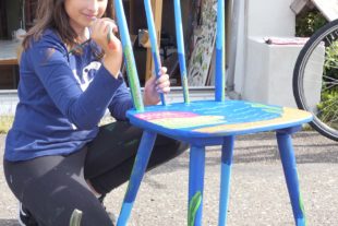 2021-10-6-BI-bia-Stuhl Megan