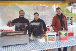 2021-11-10-NO-hv-Gitarrenverein Open-Air-Konzert-DSC_0117