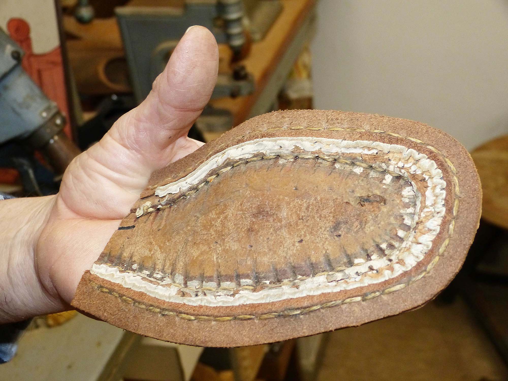 2021-11-17-BI-bia-Ketterhaus-Werner Benz-SP zweifach genähte Brandsohle