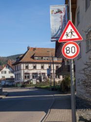 Gefahrenstelle noch verschärft