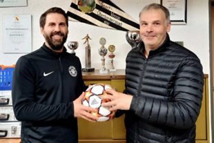 2021-11-26-OH-Verein-SVO-Ballspende-2021-11_Oberkirch_Ballspende-image001