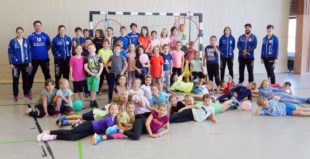 Riesenandrang beim Grundschul-Aktionstag der FVU-Handballer