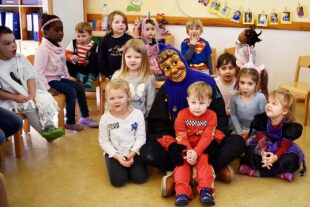 2022-2-25-NO-Kindergarten-Fasent-Bild 3