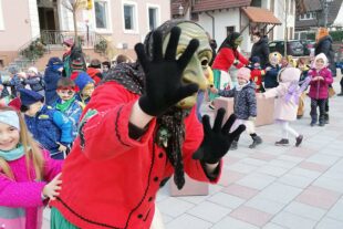 2022-2-25-ZE-UH-privat-Fasend Hombe-PHOTO-2022-02-24-kindergarten3