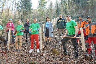 2022-3-16-BI-Unternehmen-Karl Kanuer-Waldprojekt_Baumpflanzung_02a_k
