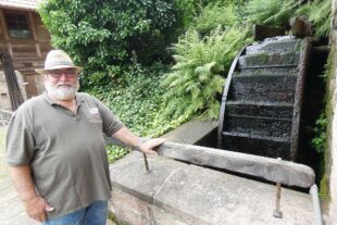 2022-3-2-OH-bia-Paul Hug-Bauernmühlen-u-Wasserrrad