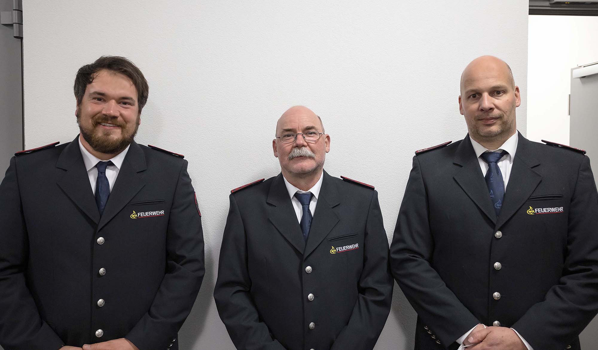 2022-3-30-BI-Katharina Boni-FFW-Generalversammlung-Befoerderung_Hauptfeuerwehrmann