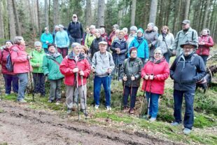 2022-3-4-ZE-UH-WuF-Rekordteilnahme bei Seniorenwanderung