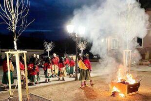 2022-3-4-ZE-UH-privat-Hexenzunft-Fasendverbrennung-MG-20220301-WA0008