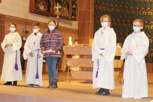 2022-3-9-OH-Franz Huber-neue Ministranten-Bild-1