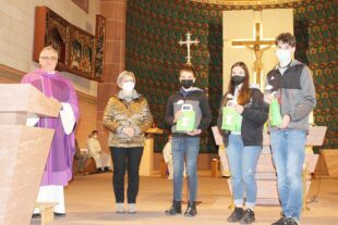 2022-3-9-OH-Franz Huber-neue Ministranten-Bild-2