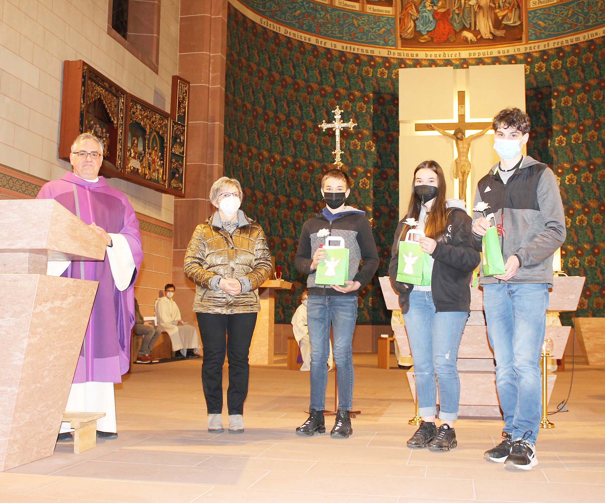 2022-3-9-OH-Franz Huber-neue Ministranten-Bild-2
