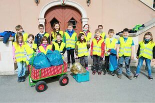 2022-4-1-NO-Petra Großmann-Kreisputzete 2022-Grundschule NO-fc4d493b-e598-4468-a4c4-1a176567145d