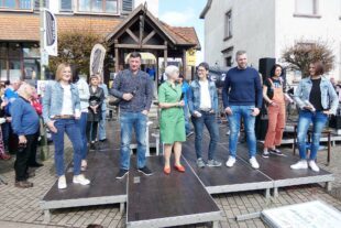 2022-4-11-BI-bia-Ostermarkt-und-Frisurenmodelle 2